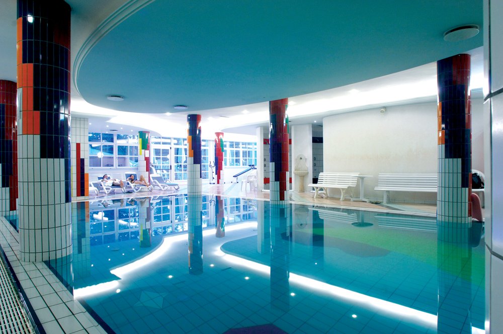 19249_Futura_Style_Hotel_Shandranj_Italia_z_